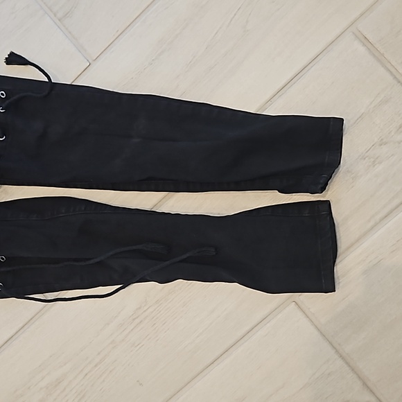 Jeans - Picture 7 of 7